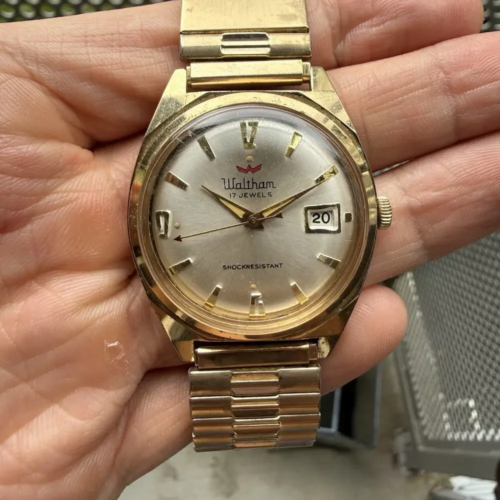 Vintage Waltham Gold Plated Date Wheel Mechanical Men’s Wrist Watch Stretch Band